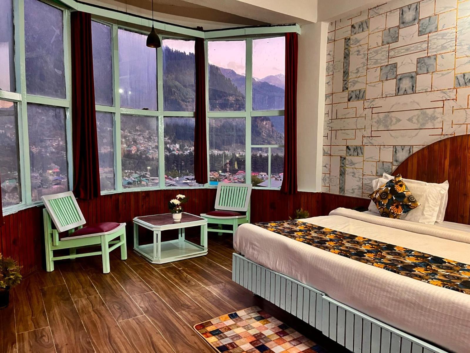 Hadimba Hill View By Hadimba Palace, Manali - Premium Room ! Family Hotel ! Parking ! Near Hadimba Temple Extérieur photo